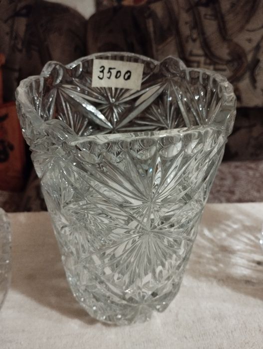 Продам вазы хрустальные