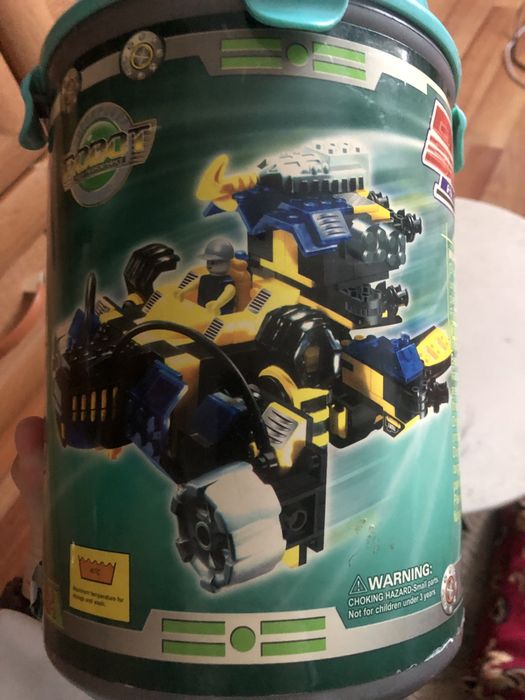 Продаю Конструктор