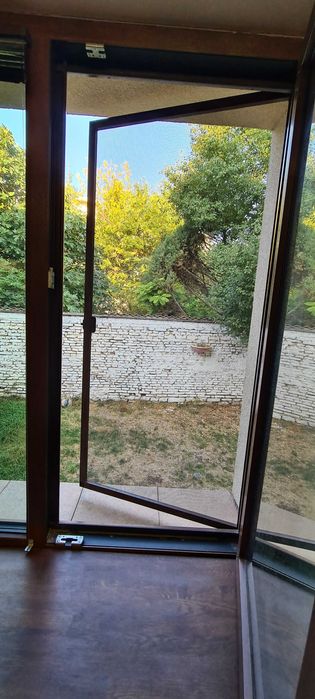 Продавам ПВЦ дограма Трокал с троен стъклопакет