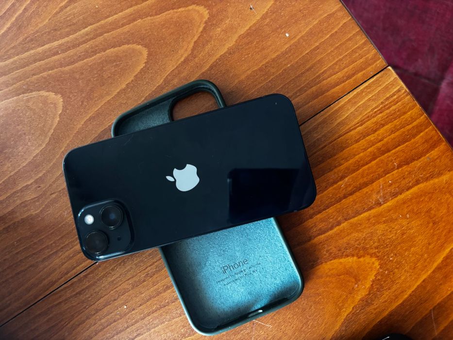 iPhone 14 128gb midnight