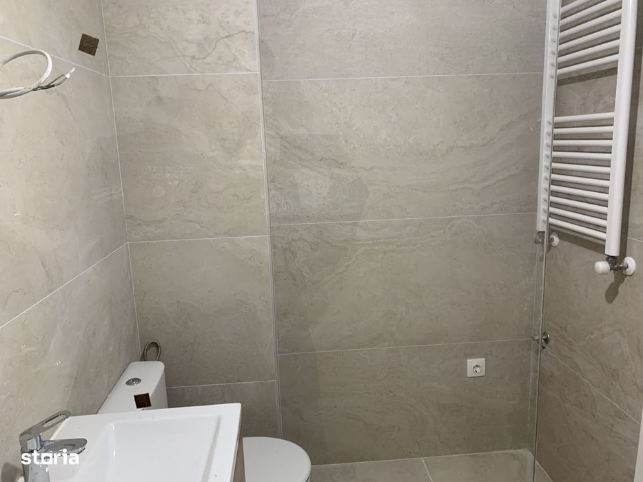 Apartament 2 camere, finisat, nou, liber, metrou Berceni - 4 min.