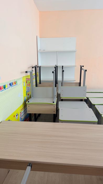 Продам школьные парты