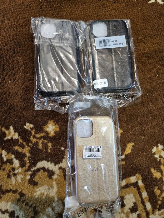 Распродаю чехлы на айфон 12, 12 мини