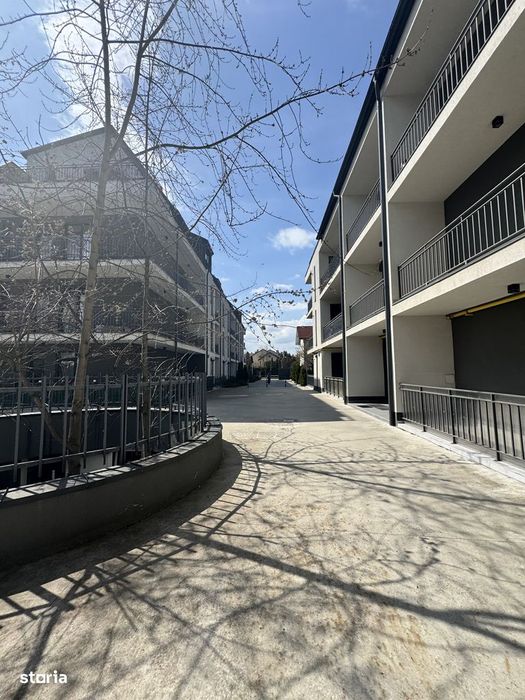 Apartament 3 camere, grădină 100 mp, parcare subterană, zona Tractorul