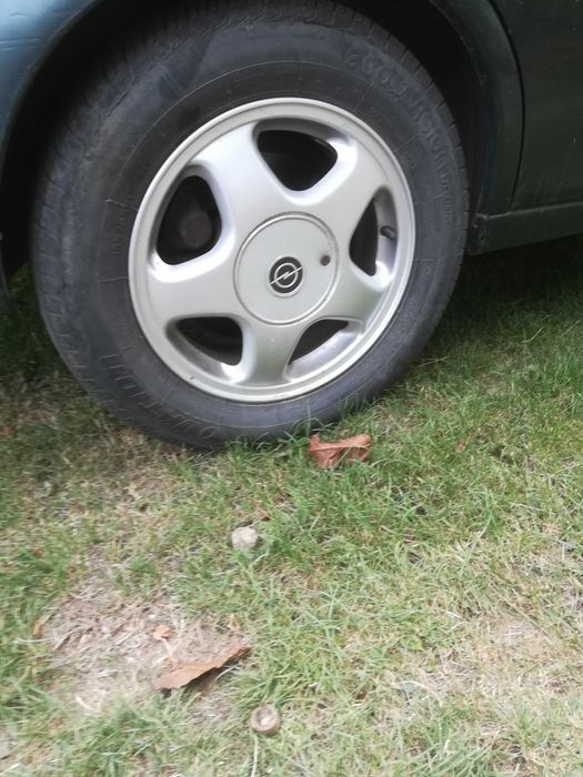 Vând piese opel vectra b