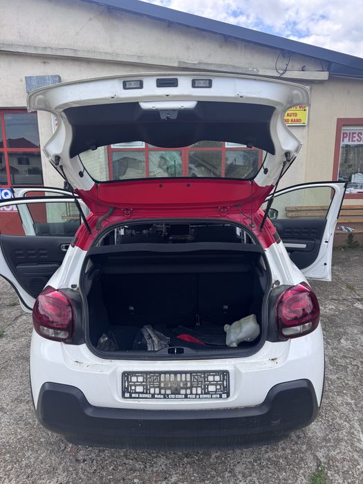 Spate complet haion  lampa stop dreapta armatura intaritura bara suport bara Citroen C3 2017-2024