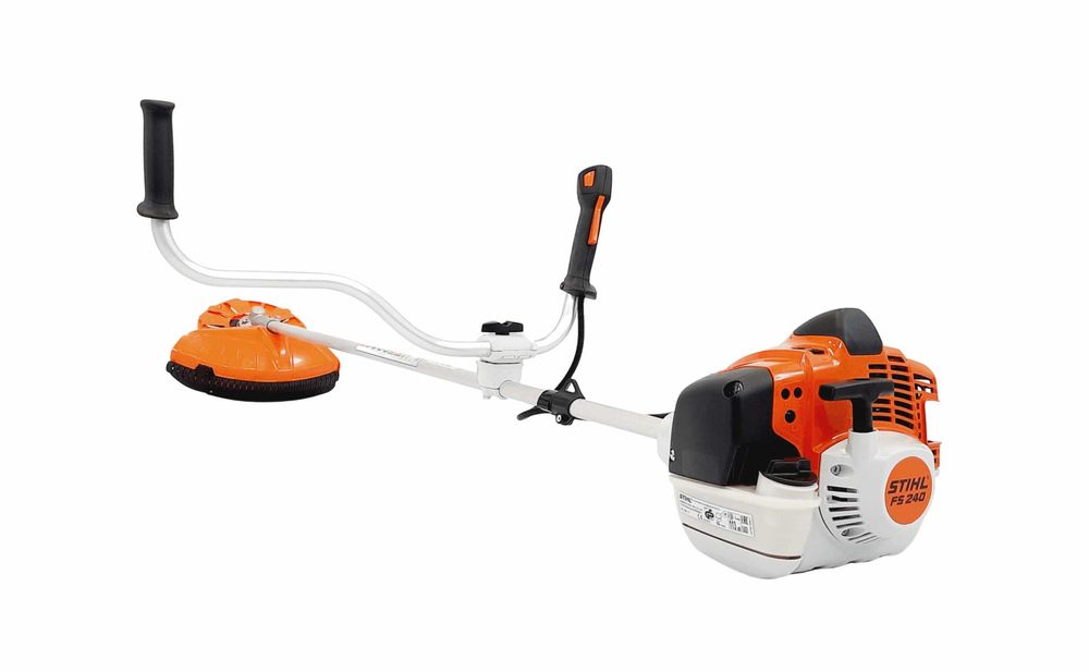 Косене на Големи и Трудно Достъпни Тревни Площи и Соларни Паркове