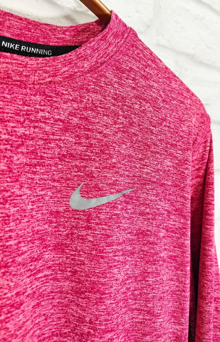 NIKE Оригинална дамска розова фланелка за бягане / фитнес размер М