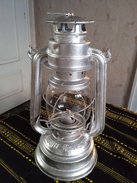 Старинен фенер - "L'ABEILLE 76"/Пчела, германски, реновиран