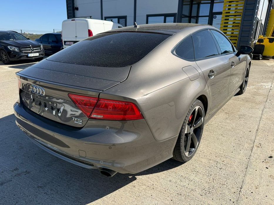 Dezmembrez Audi a7 sline 4X4 2014 3.0 tfsi CGWD cutie PXF culoare LY1P