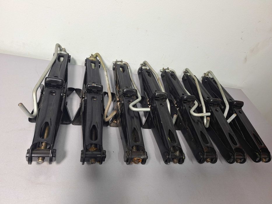 Cric AUTO OEM Dacia Logan Sandero Lodgy Dokker Jogger Spring