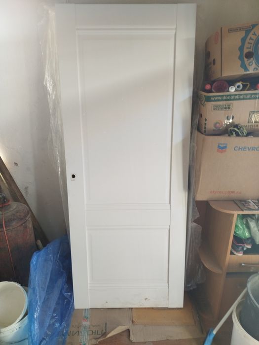 Б/У Белый дверь.