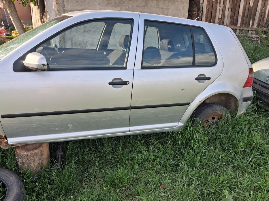 Vand piese de Golf 4