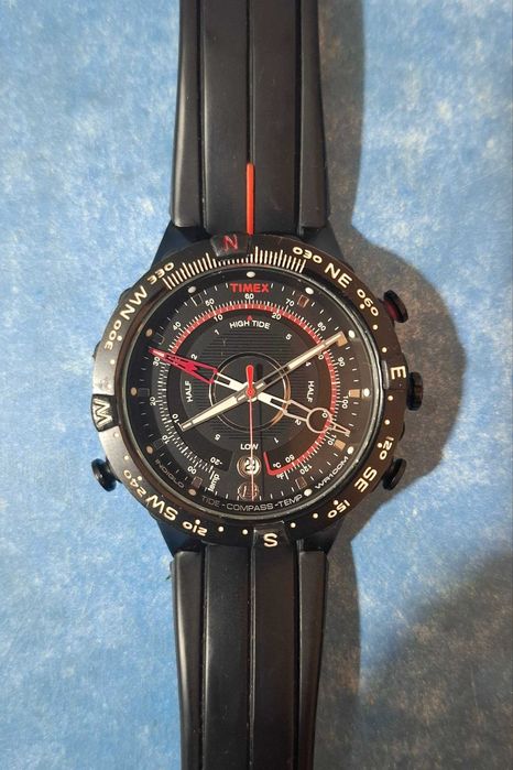 Timex Expedition E-Tide Temp Compass