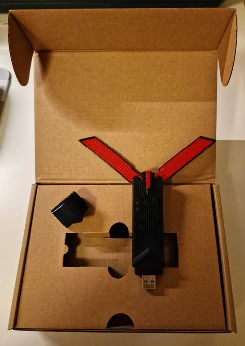 Продава се Адаптер ASUS AC68 AC1900 - USB-AC68