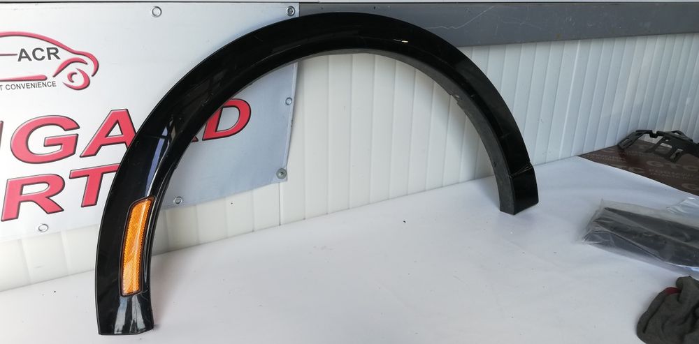 Заден десен надкалник Ford Mustang Mach-e 2021-