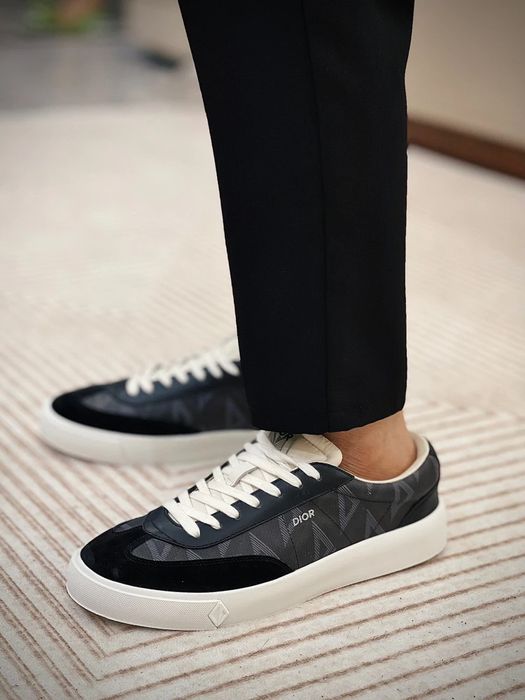 CD B23 Low Top Black/White