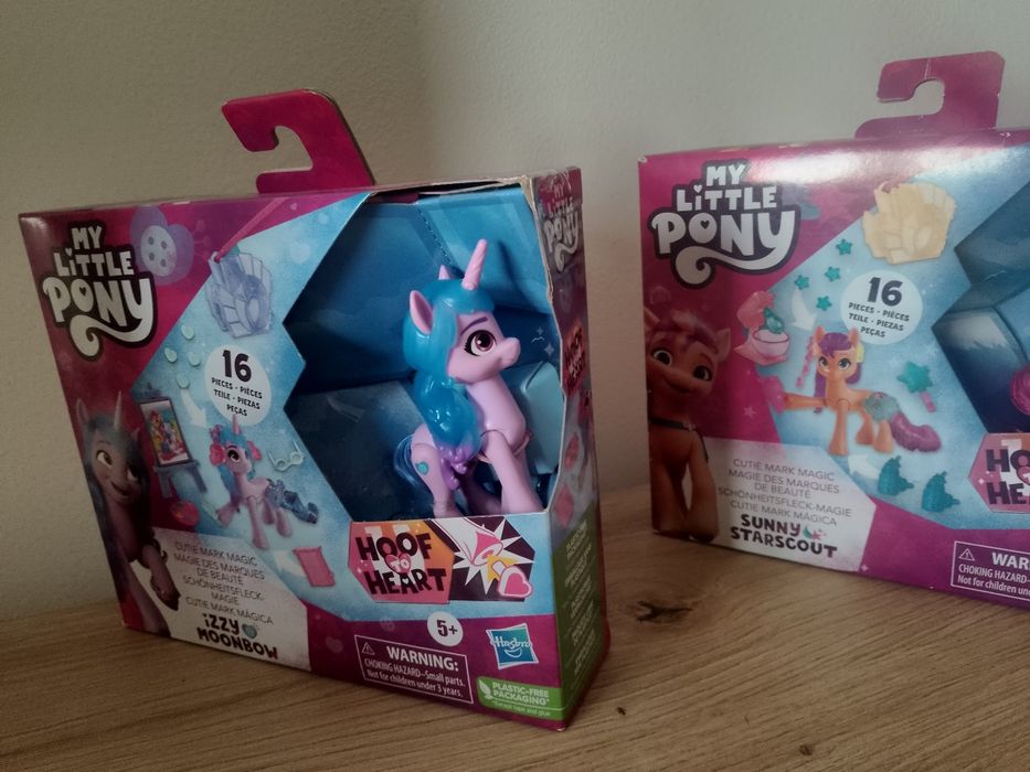 Vand lot cu 2 jucării ponei My Little Pony