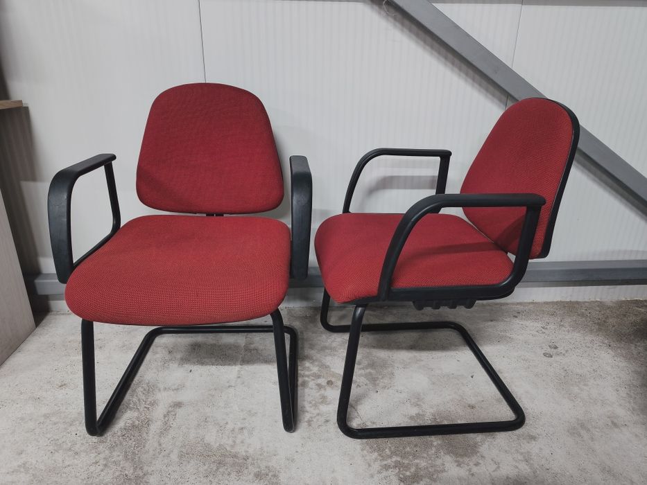 Офис стол налични 7 броя