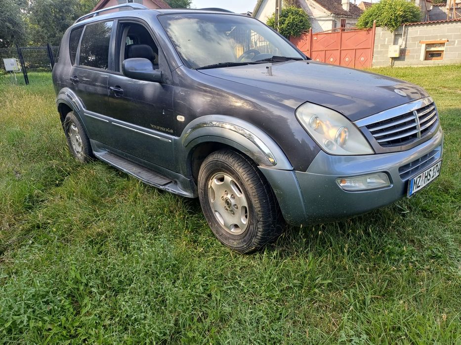 dezmembrez Sang Young rexton  2.7  CRDI euro4,turbo,injectoare,alterna