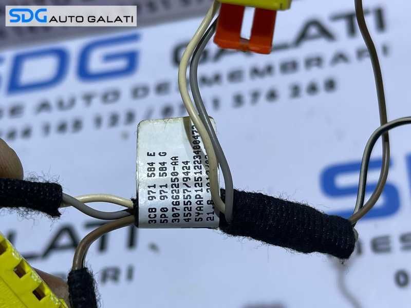 Cablaj Instalatie Electrica Airbag Volan Multifunctional Comenzi VW Passat B7 2010 - 2015 Cod 3C8971584E 5P0971584G [B3994]