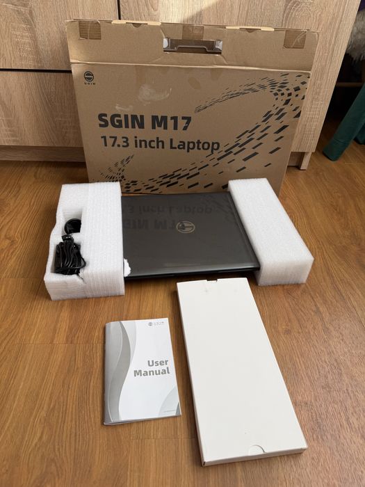 Laptop SGIN M17 - 17.3”