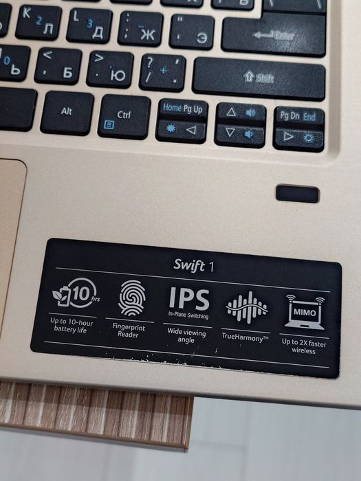 Acer Swift SF113-31 Series