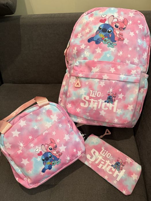 Раници с аксесоари Стич