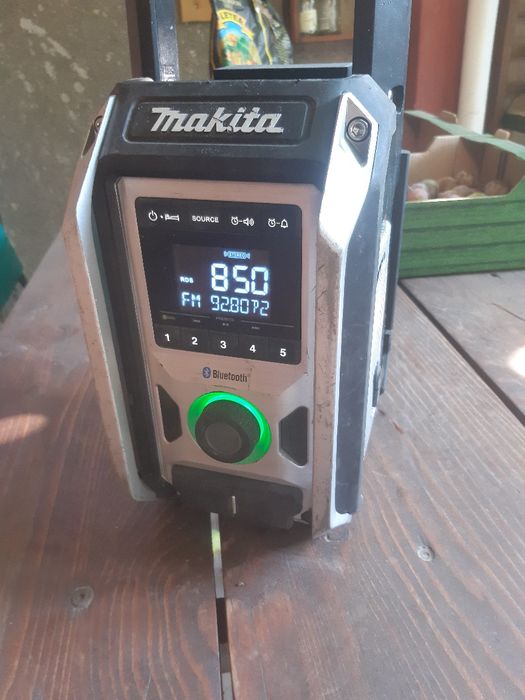 Radio de șantier Makita DMR 114 Bluetooth