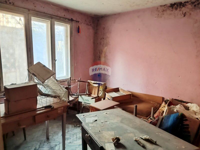 Продава се Етаж от къща в Попово - 245 кв.м за 354 €/кв.м - Снимка #7