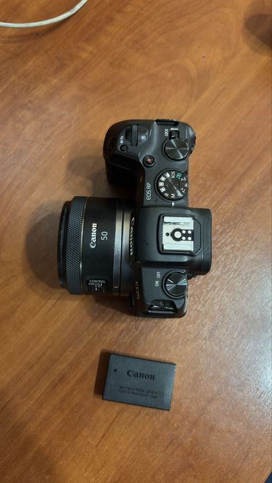 Canon RP + RF 50mm f/1.8