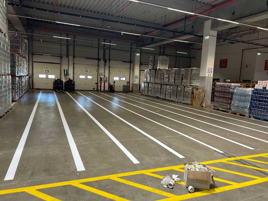 Trasare marcaje rutiere, parcări, hale, depozite, logistică