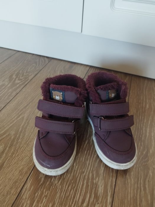 Детски обувки номер 23