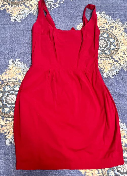 Платья вечерние и коктейльные