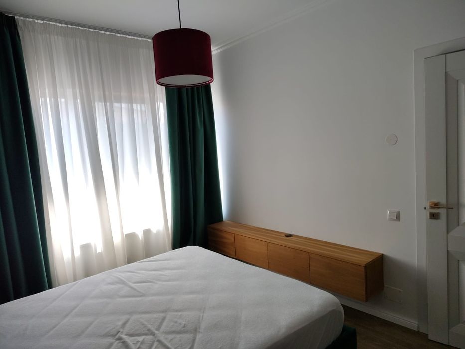 Închiriez duplex in Florești
