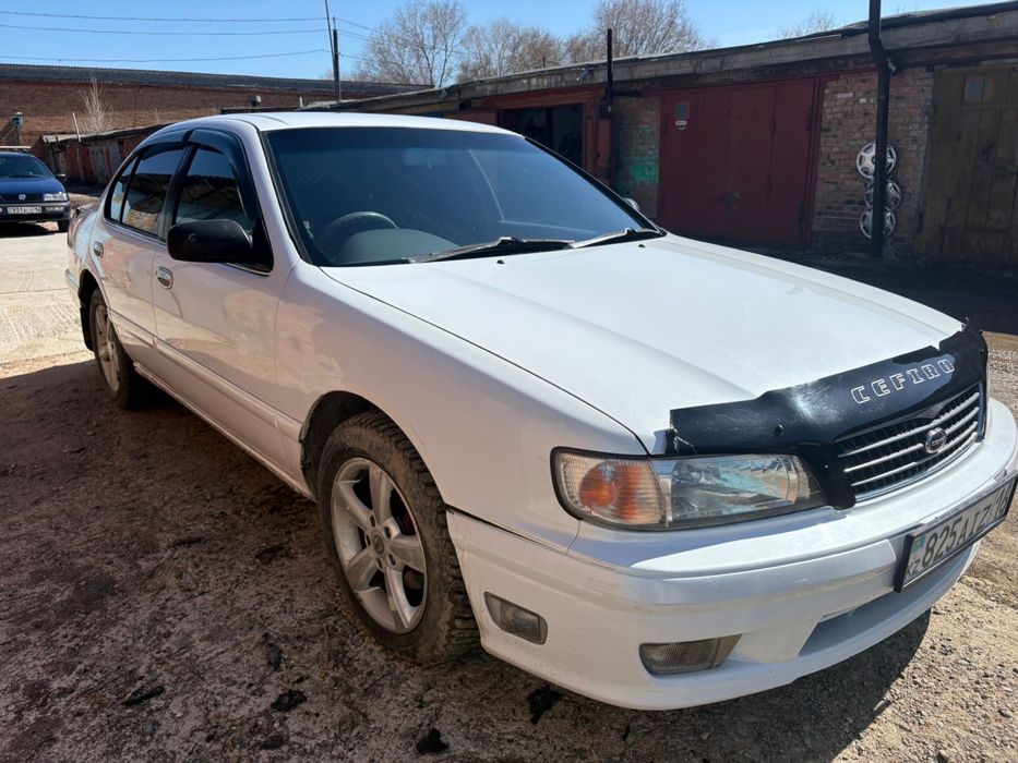 Nissan Cefiro 1997 — надёжный японец, сел и поехал