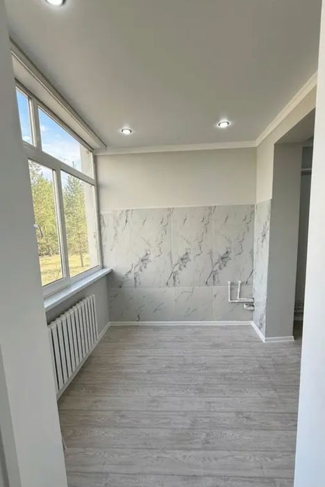 продам 1-ком. 53кв. каратал 1-этаж