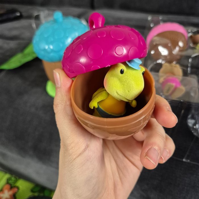 Set Jucarie copii cu figurine si casuta Li'l woodzeez