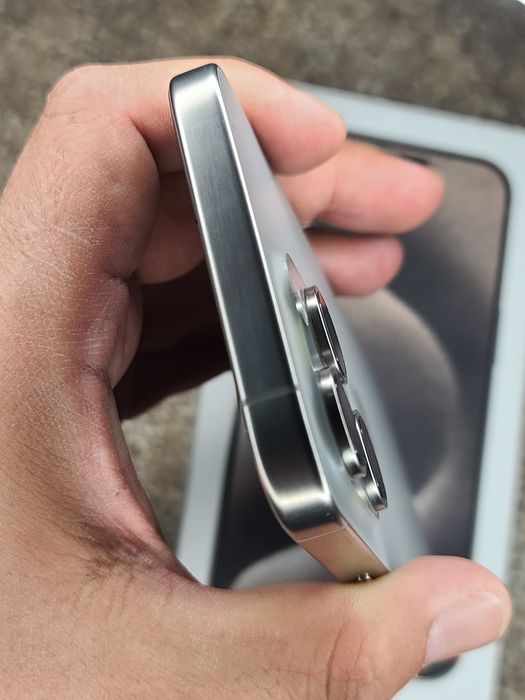 iPhone 15 Pro Max 256GB karobka dok