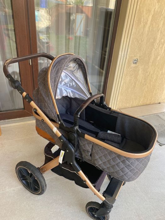 Продам б/у детскую коляску (трансформатор)