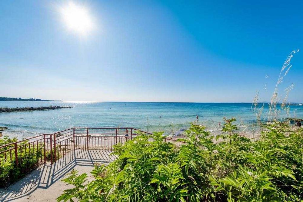 Продава се Двустаен апартамент в с. Равда, Област Бургас - 79 кв.м за 937 €/кв.м - Снимка #13