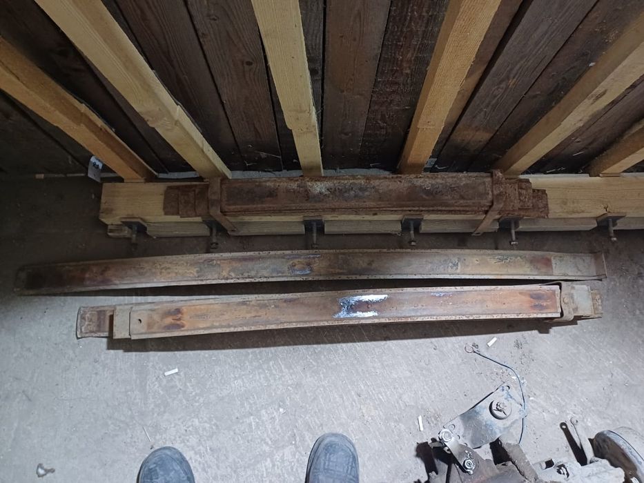 Продам запчасть рессора