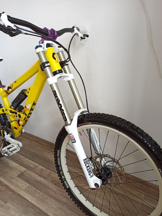26" Downhill/Freeride SCOTT Voltage FR10, Мекица