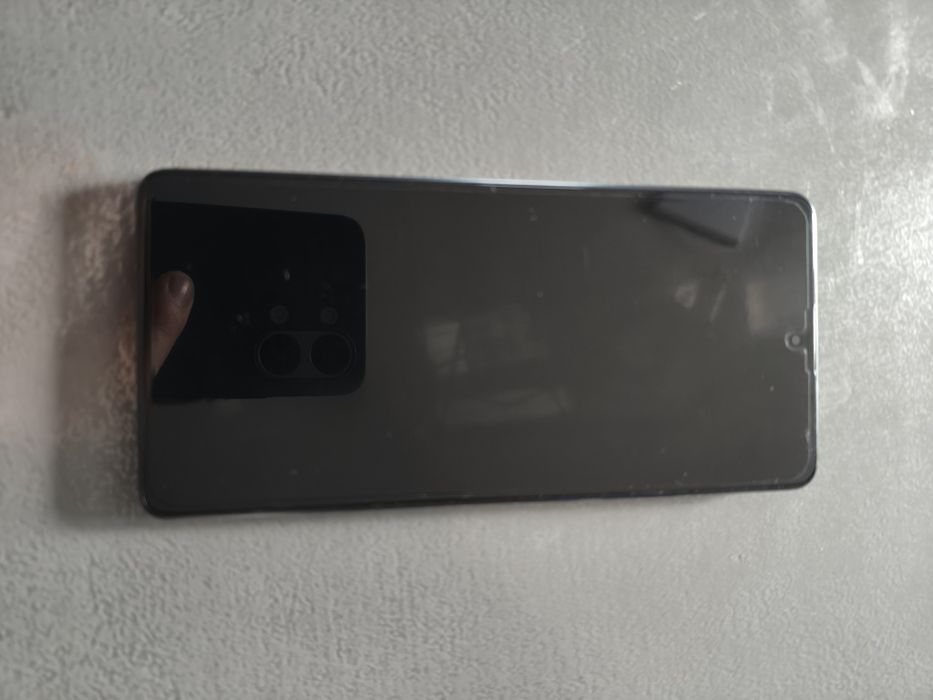 Продам телефон Poco f5