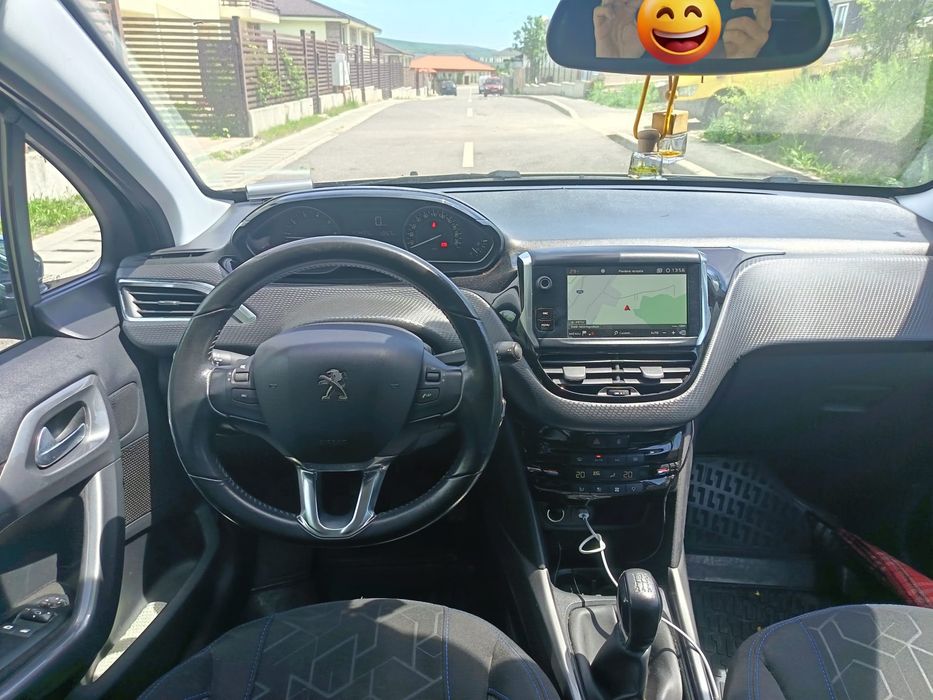 Peugeot 2008 1.2 Benzină | 12/2018 | 157.000 km
