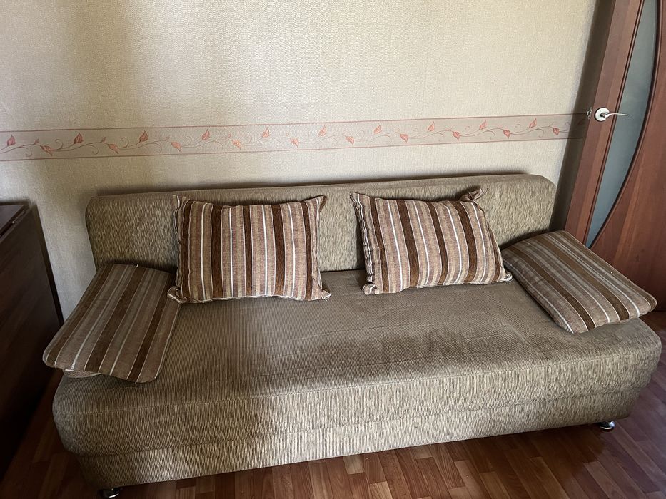 Продам диван, двухспалка