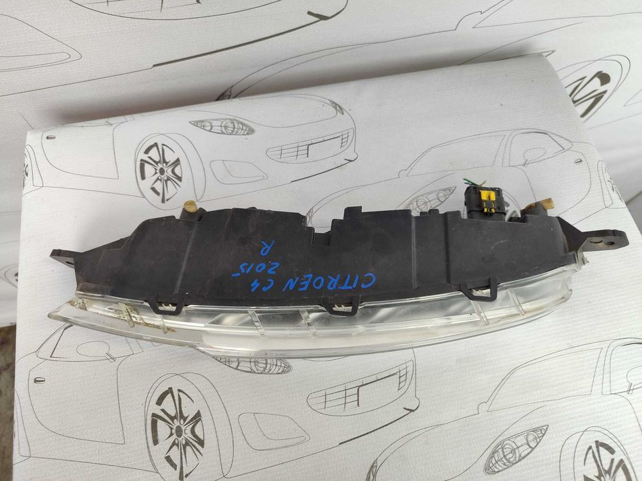 Lumina de Zi Dreapta / LED DRL Citroen C4 Picasso Minivan 2013–2018 / Cod OEM 96 760362 80 (5D2)