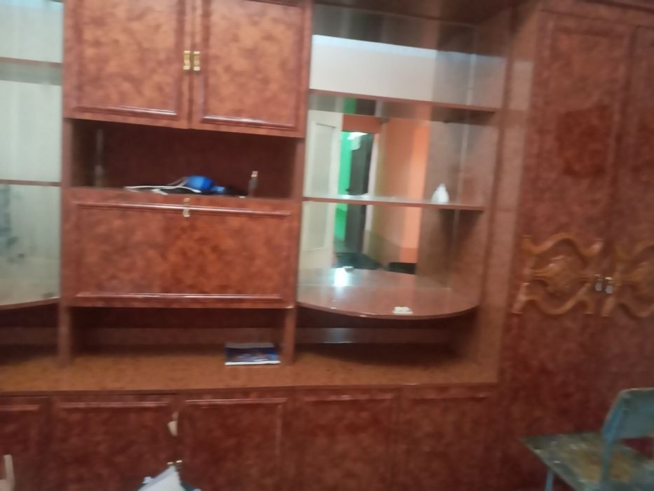 Mebel sotiladi sroshna