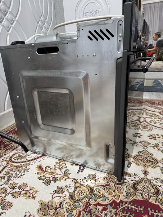 Встраиваемая духовка Hansa