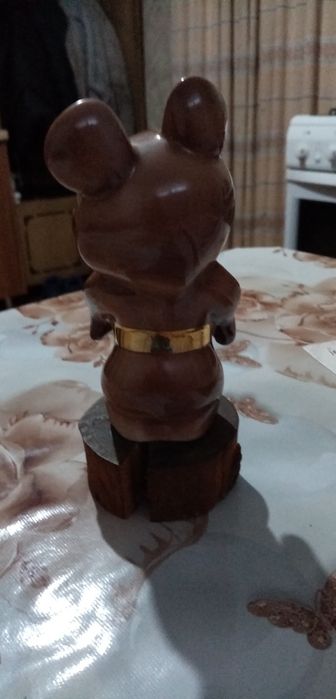 Продам Статуэтку Мишки